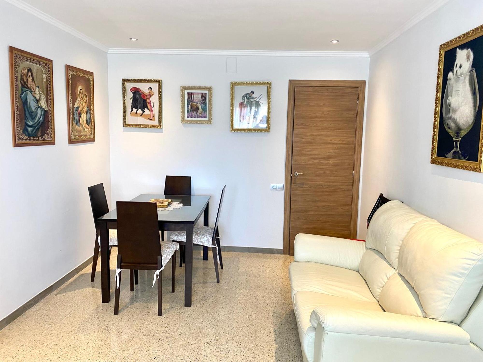 Shared Apartment! Piso Compartido! Общая Квартира! Sevilla Eksteriør billede