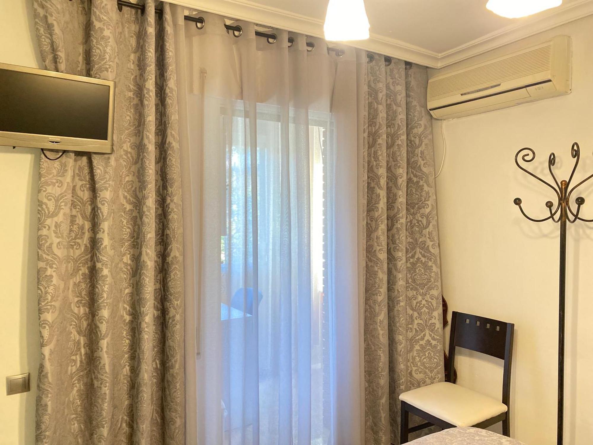 Shared Apartment! Piso Compartido! Общая Квартира! Sevilla Eksteriør billede