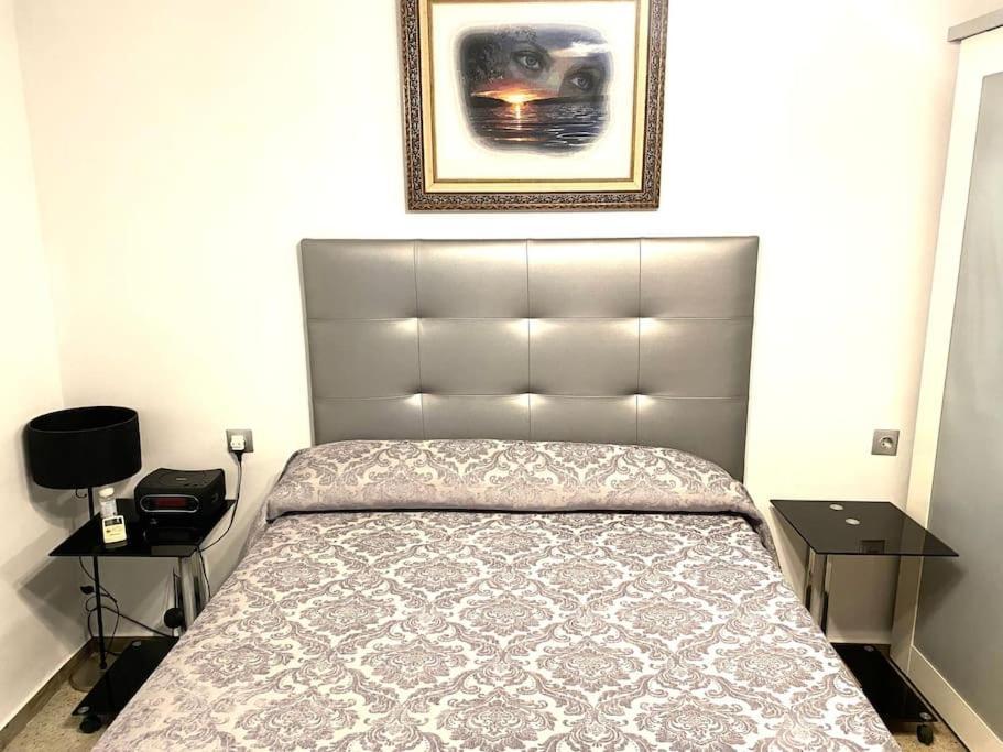 Shared Apartment! Piso Compartido! Общая Квартира! Sevilla Eksteriør billede